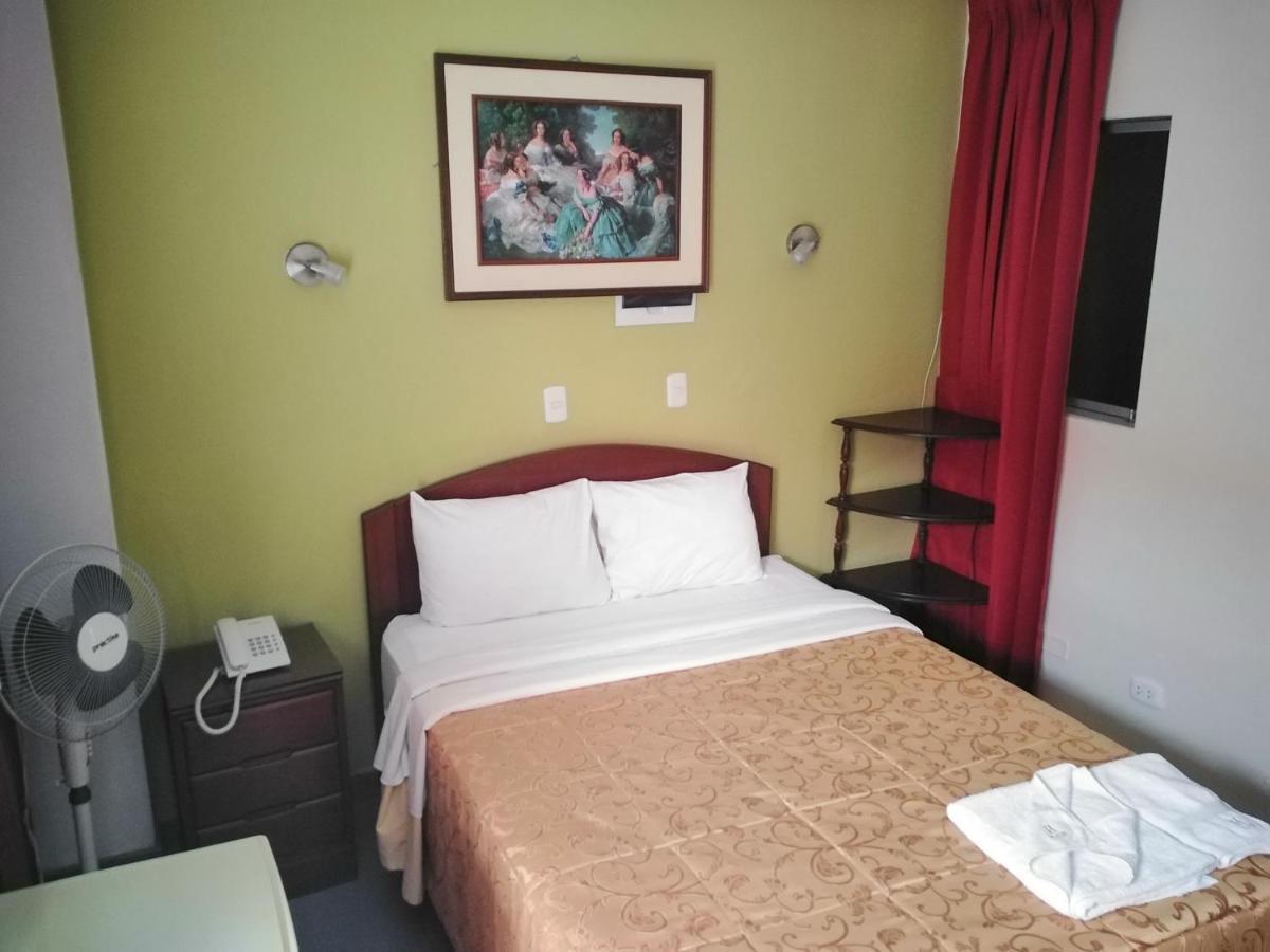 Hotel Plaza Bolognesi 344 Trujillo Exteriér fotografie